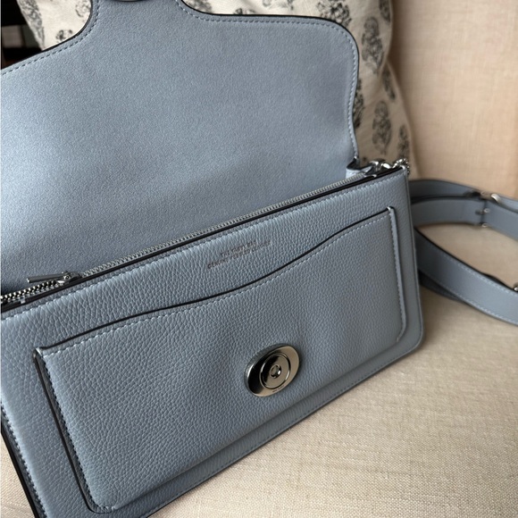 COACH TABBY SHOULDER BAG 26 In  POWDER BLUE, WITH DUST BAG AND SHOPPING BAG - Picture 3 of 6